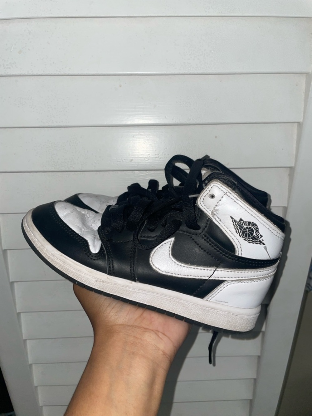 Nike Air Jordan Boys Black/White Panda Sneakers Size 13.5